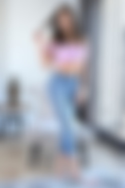 LoveHerFeet.com_18.09.20.Kylie.Rocket.Feet.For.My.College.Fund.XXX.iMAGESET-IMNoob/1177_lhf_0010.jpeg