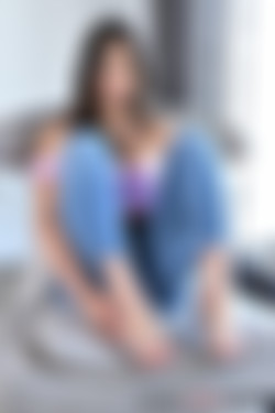 LoveHerFeet.com_18.09.20.Kylie.Rocket.Feet.For.My.College.Fund.XXX.iMAGESET-IMNoob/1177_lhf_0020.jpeg