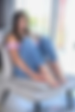 LoveHerFeet.com_18.09.20.Kylie.Rocket.Feet.For.My.College.Fund.XXX.iMAGESET-IMNoob/1177_lhf_0022.jpeg