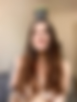 @karma_bae part2/Images/karma_bae-2020-08-10-678555338-Got myself new plants and couldn't resist fooling around with them.jpg