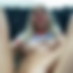 [OnlyFans] Kenzie Reeves & Dredd.mp4